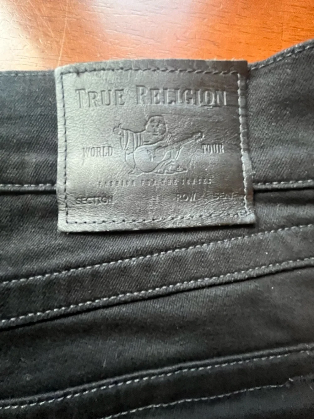 True Religion Ricky Frayed Hem Flap Shorts Size 34